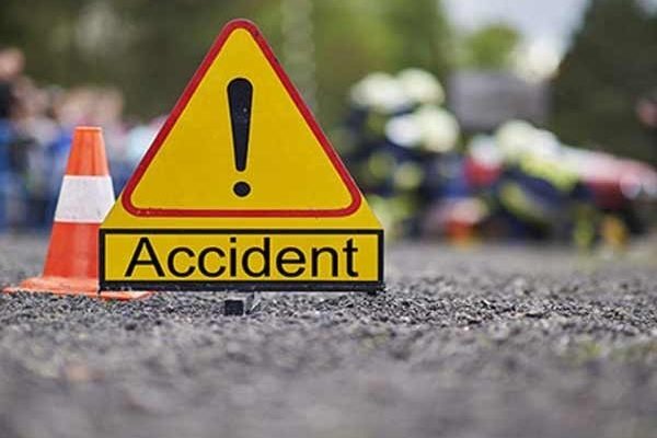 E/R: Truck crushes man to death
