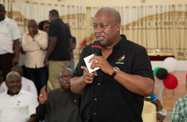 Vote for me; don’t even let one vote elude me – Mahama begs delegates