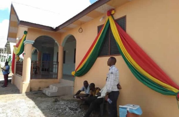 MP inaugurates 5 CHPS Compounds for constituency