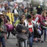 US proposes rule banning asylum for illegal migrants