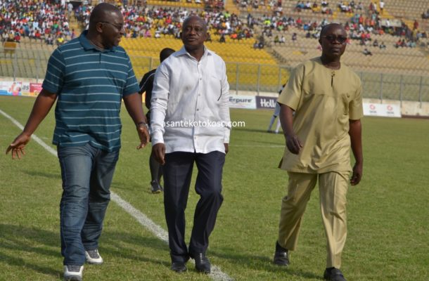 Ashanti Regional Minister buys 100 match tickets for supporters