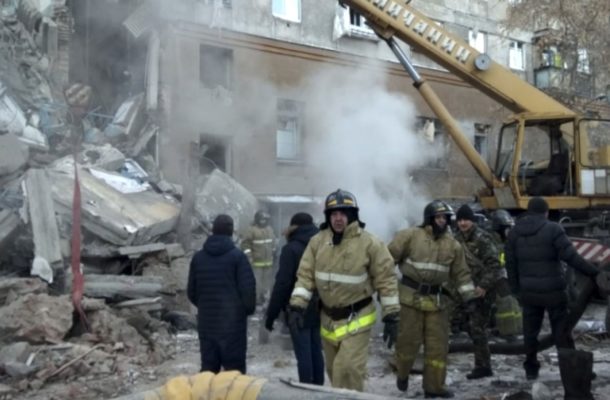 Russia: Dozens missing after deadly apartment collapse