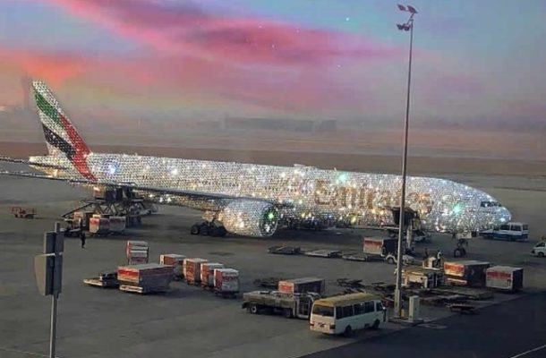 People going mad for Emirates’ ‘diamond covered’ plane
