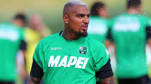 Kevin-Prince Boateng returns to light training as he steps up recovery