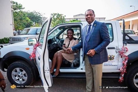Toyota double cabin pickup for first runner-up of Ghana Teacher Prize