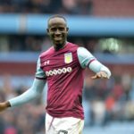 Aston Villa make Albert Adomah U-turn, set to hand winger new long-term deal