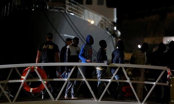 Malta rescues 180 refugees as weather deteriorates