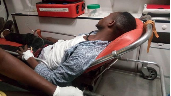 Policemen beat up blogger for filming Asamoah Gyan at Stonebwoy's concert