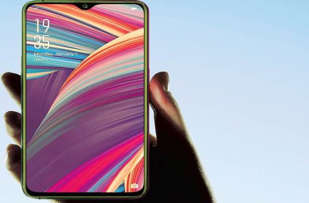Oppo R17 Pro: A stylish phone with slick camera