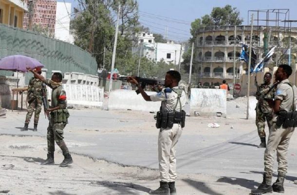 Somalia military court executes two Al-Shabaab assassins