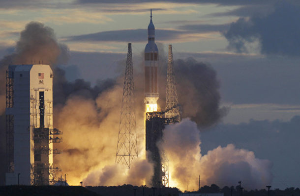 Delta IV-Heavy Rocket With US Spy Satellite Blasts Off From California (VIDEO)