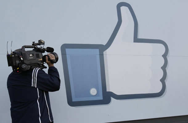 Facebook to Invest $300Mln in Local News Programs, Content