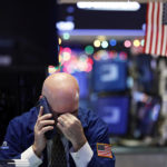 Dow Jones Down 660 Points After Apple Cuts Revenue Forecast