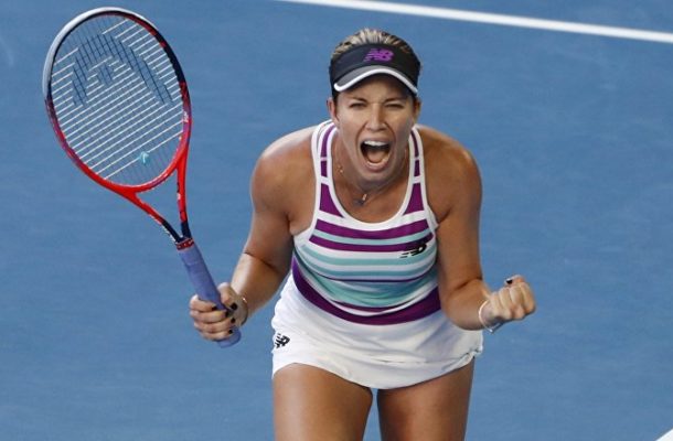 Instagram-Famous US Tennis Star Collins Turns Heads at Australian Open