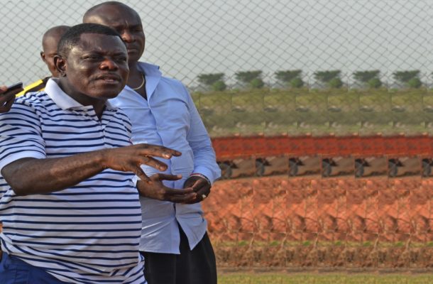 Asante Kotoko chief Kwame Kyei urges players to work harder for the club this year