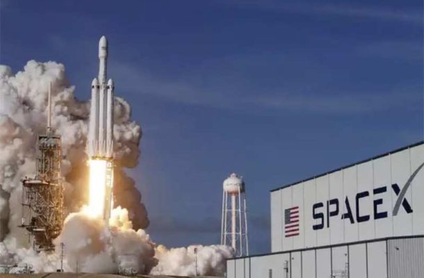Here's why SpaceX is laying off 10% of its workforce