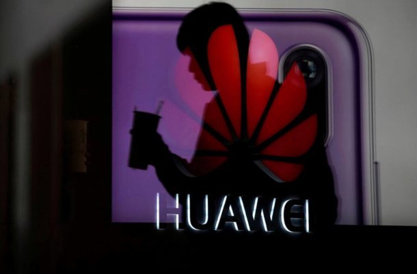 US charges Chinese tech giant Huawei with stealing secrets, violating Iran sanctions