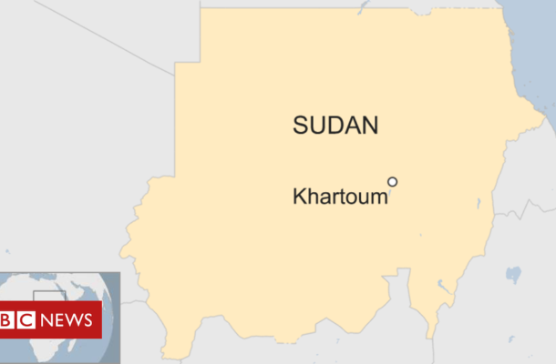Protesters call on Sudan president to go