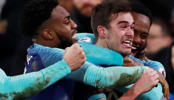 Fulham 1-2 Tottenham: Harry Winks scores in stoppage time for victory