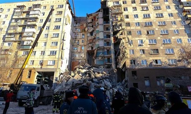 Putin visits site of deadly gas blast in central Russia
