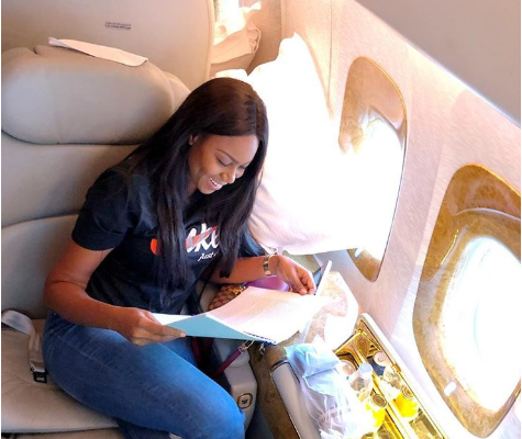 I'm embarrassed to take pictures on a plane now - Yvonne Nelson