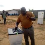 (PHOTO) NDCdecides: Julius Debrah Casts his vote