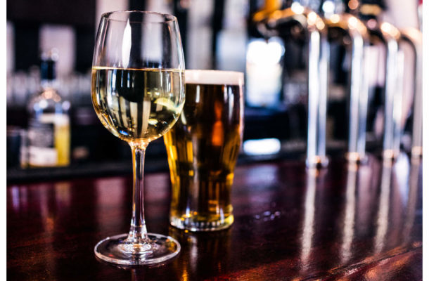 Drinking wine before beer to avoid hangovers? You need to know this