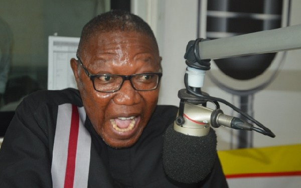 Dr. Apaak dares Akufo-Addo to give his timeline to end double track