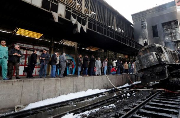 Six detained over Cairo train crash