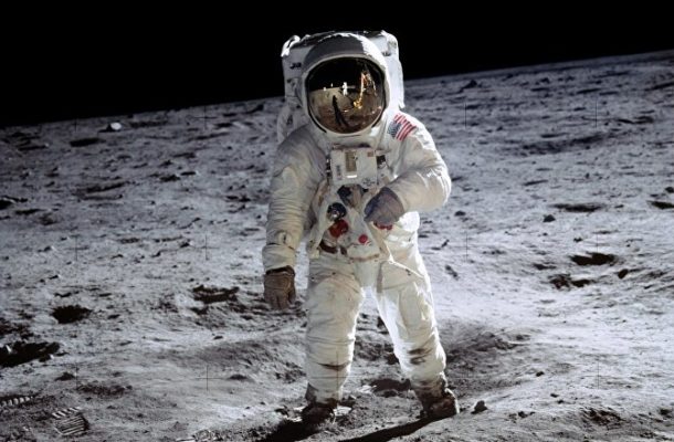 White House Sets New Daring Deadline for Lunar Comeback