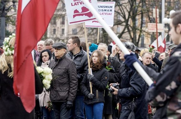 Over 1,000 People Take Part in Waffen-SS Veterans March in Riga (PHOTOS)