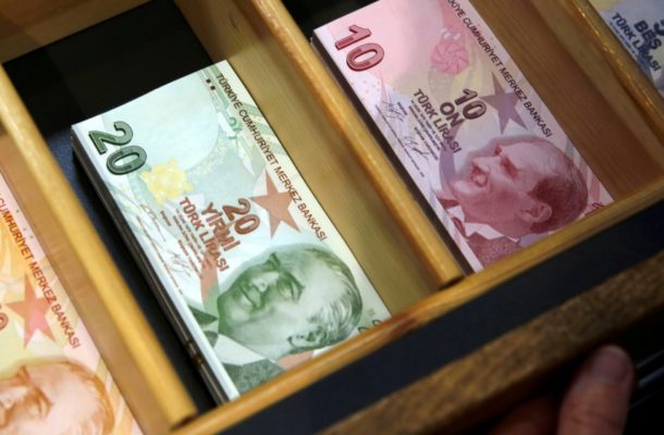 Turkey 'to shore up lira via tight supply' through local polls