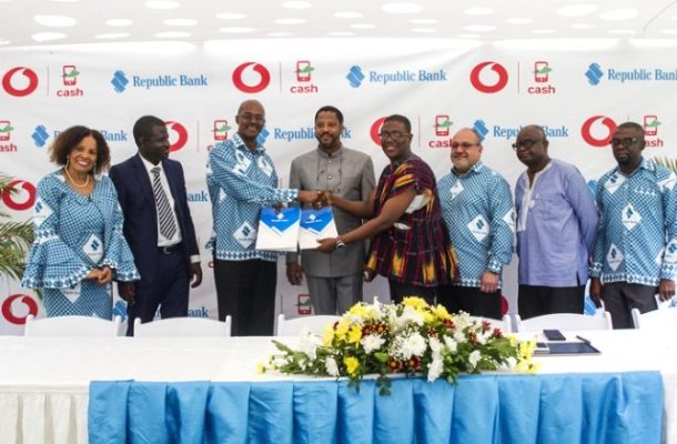 Republic Bank, Vodafone Ghana partner on mobile money transactions