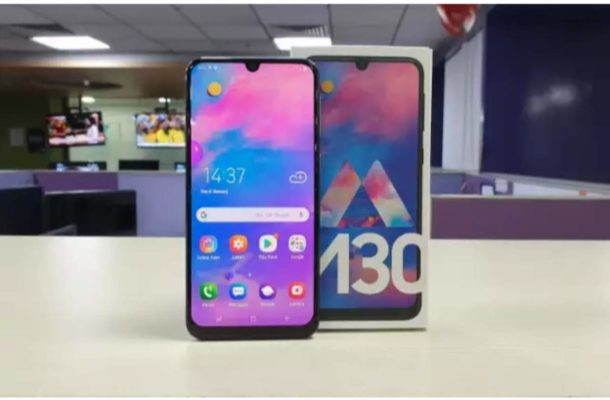 Samsung Galaxy M30 with 5000mAh battery to go on sale at 12pm today via Amazon