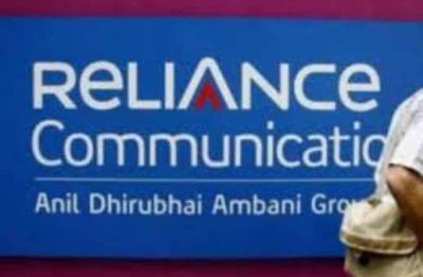 NCLAT stays Telecom Department's show cause notices to Reliance Communications for cancellation of spectrum licence