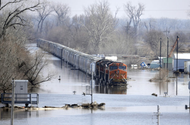 Six US states reeling as rivers rise to record levels