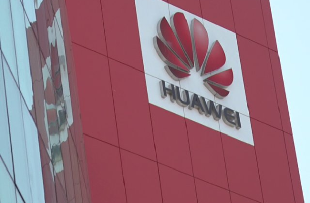 Huawei defies global troubles with accelerating sales growth
