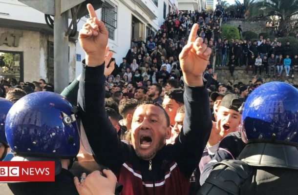 Rare anti-government protests rock Algeria