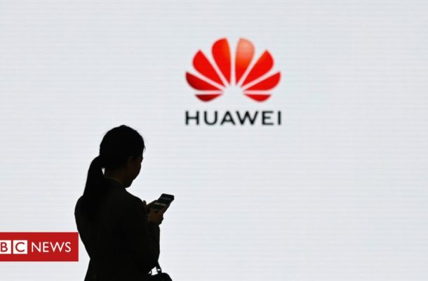Huawei ban 'would delay 5G rollout'