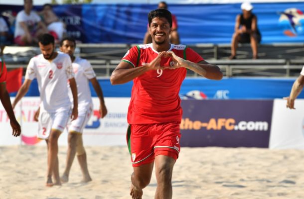 Oman edge Bahrain to seal last four spot