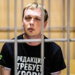 Russia has dropped charges against a journalist after protests
