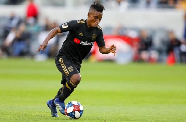 Latif Blessing extends contract at Los Angeles FC