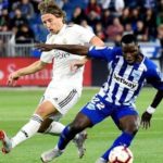 Getafe to swoop for Mubarak Wakaso after 2019 AFCON
