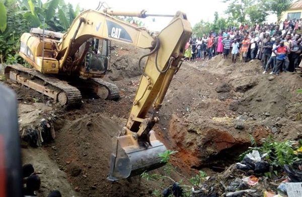 12 trapped in Galamsey pit