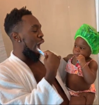VIDEO: Patoranking shares heartwarming bathroom video with daughter