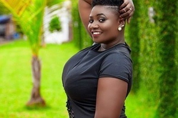 Kumawood Actress explains why she wants to date MP who’s married