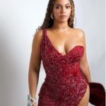 Beyonce shares stunning new photos