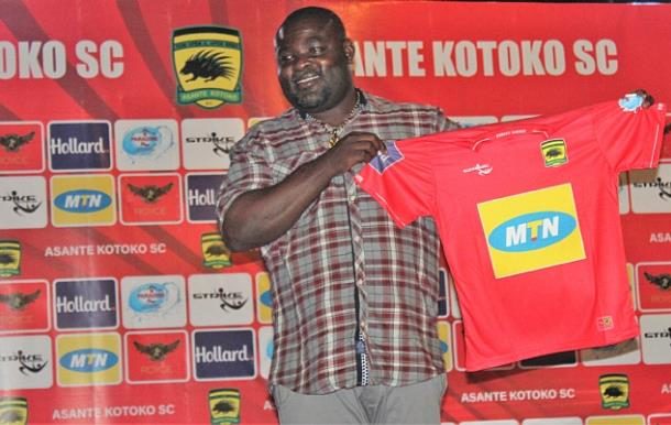 Chris Damennya, other Kotoko supporters pledge containers, cement to support Adako Jachie Training Complex