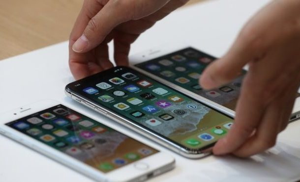 iPhone faces sales ban threat due to computer chip patent battle