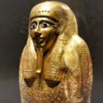 PHOTO: New York museum returns stolen ancient Egyptian coffin